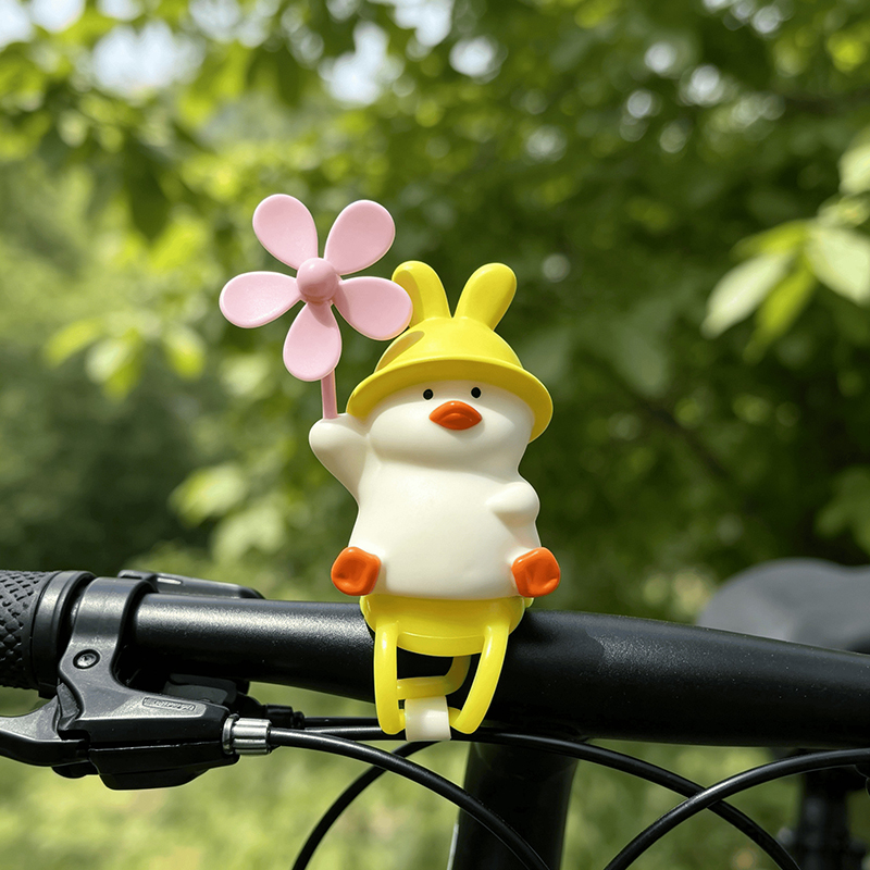 Cute Yellow Duck Windmill Baby - Photography Duck 评论和价格